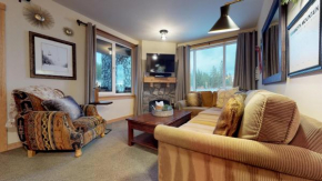 Juniper #351 -End Unit with Mountainside Views! Pool, spas, gym! Mammoth Lakes
